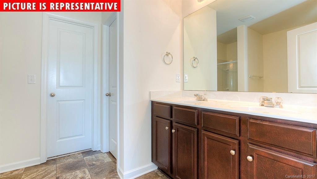 5303 Oakdale Ridge Road Charlotte, NC 28216 - Photo 14 of 18 Gallery Image 14