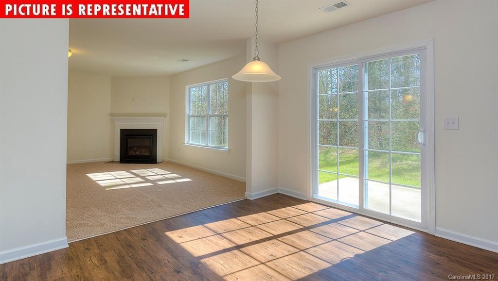 5303 Oakdale Ridge Road Charlotte, NC 28216 - Photo 5 of 18 Gallery Image 5