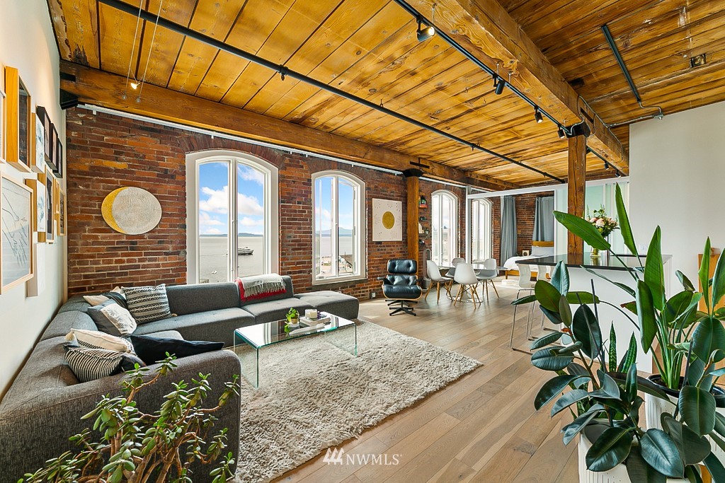 1507 Western Avenue, Unit R602 Seattle, WA 98101 - Photo 1 of 22