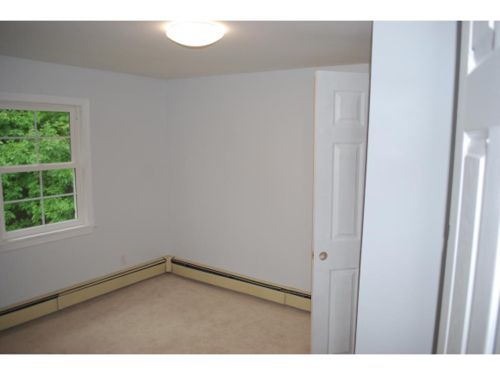 81 Ross Road Barrington, NH 03825 - Photo 12 of 18
