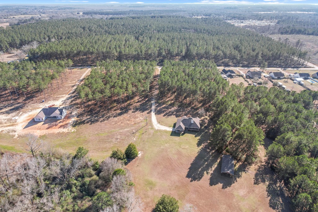 1047 East Smithville Road Dothan, AL 36301 - Photo 34 of 73 Gallery Image 34