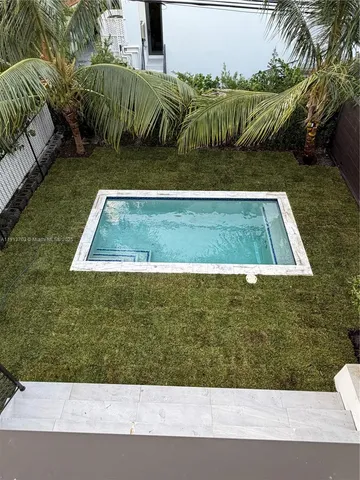 $14,500 | 570 Fernwood Road, Key Biscayne, FL 33149