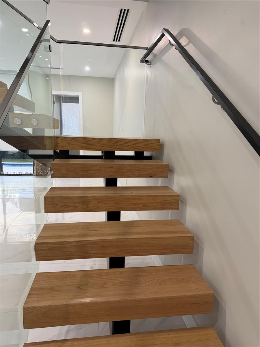 570 Fernwood Road Key Biscayne, FL 33149 - Photo 10 of 18 a view of entryway