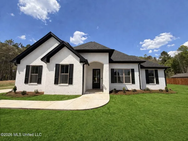 $425,000 | 1142 Sanctuary Drive, Brandon, MS 39042