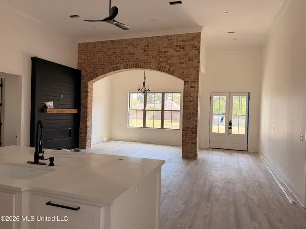 $425,000 | 1142 Sanctuary Drive, Brandon, MS 39042