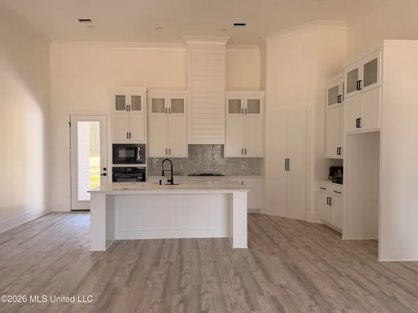 $425,000 | 1142 Sanctuary Drive, Brandon, MS 39042