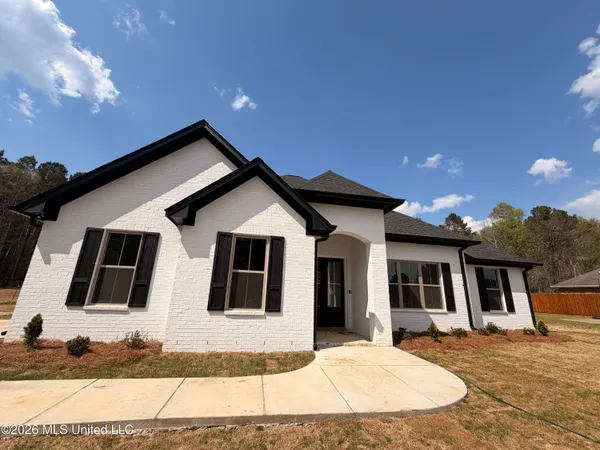 $425,000 | 1142 Sanctuary Drive, Brandon, MS 39042