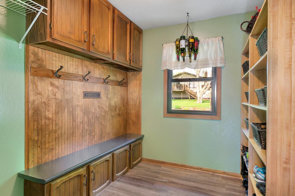 1531 Poppy Road St. Cloud, MN 56303 - Photo 10 of 34