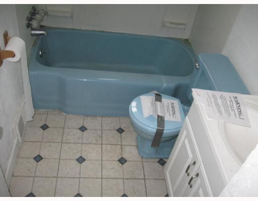 417 Beatty Road Monroeville, PA 15146 - Photo 8 of 10 Master Bath/Spa.