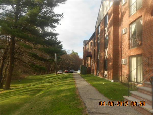 392 Great Road, Unit B201 Acton, MA 01720 - Photo 2 of 7 Gallery Image 2