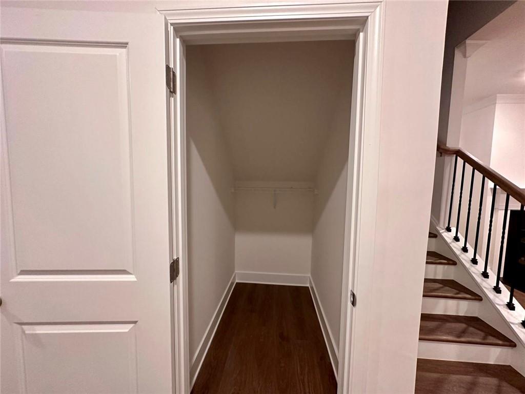 537 Hyde Rdg Trail Loganville, GA 30052 - Photo 6 of 23 a view of a hallway