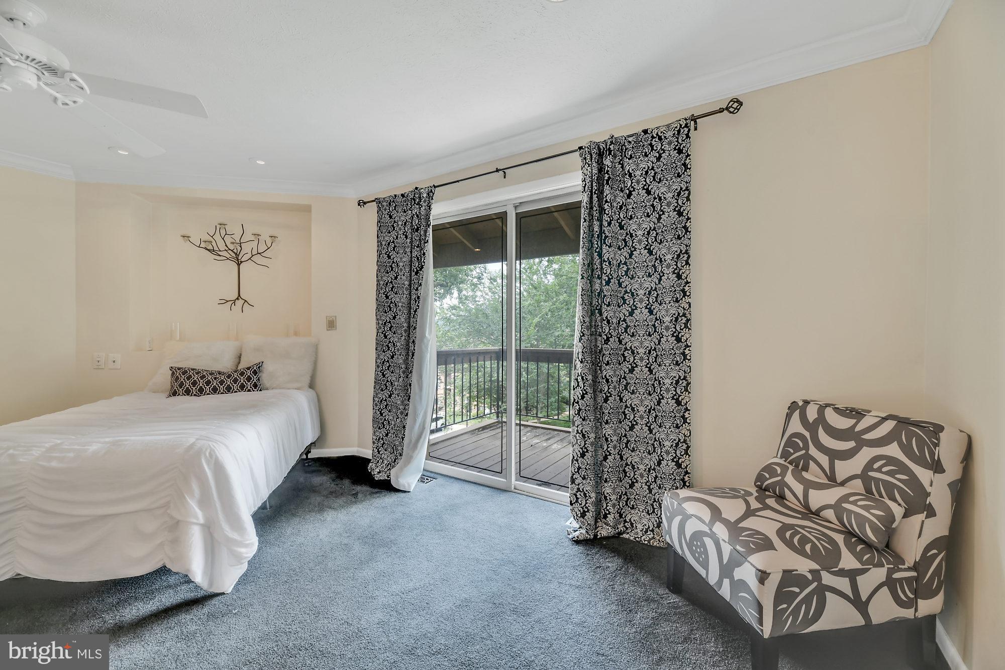 11 Cross Keys Road, Unit 11E Baltimore, MD 21210 - Photo 16 of 26 Gallery Image 16