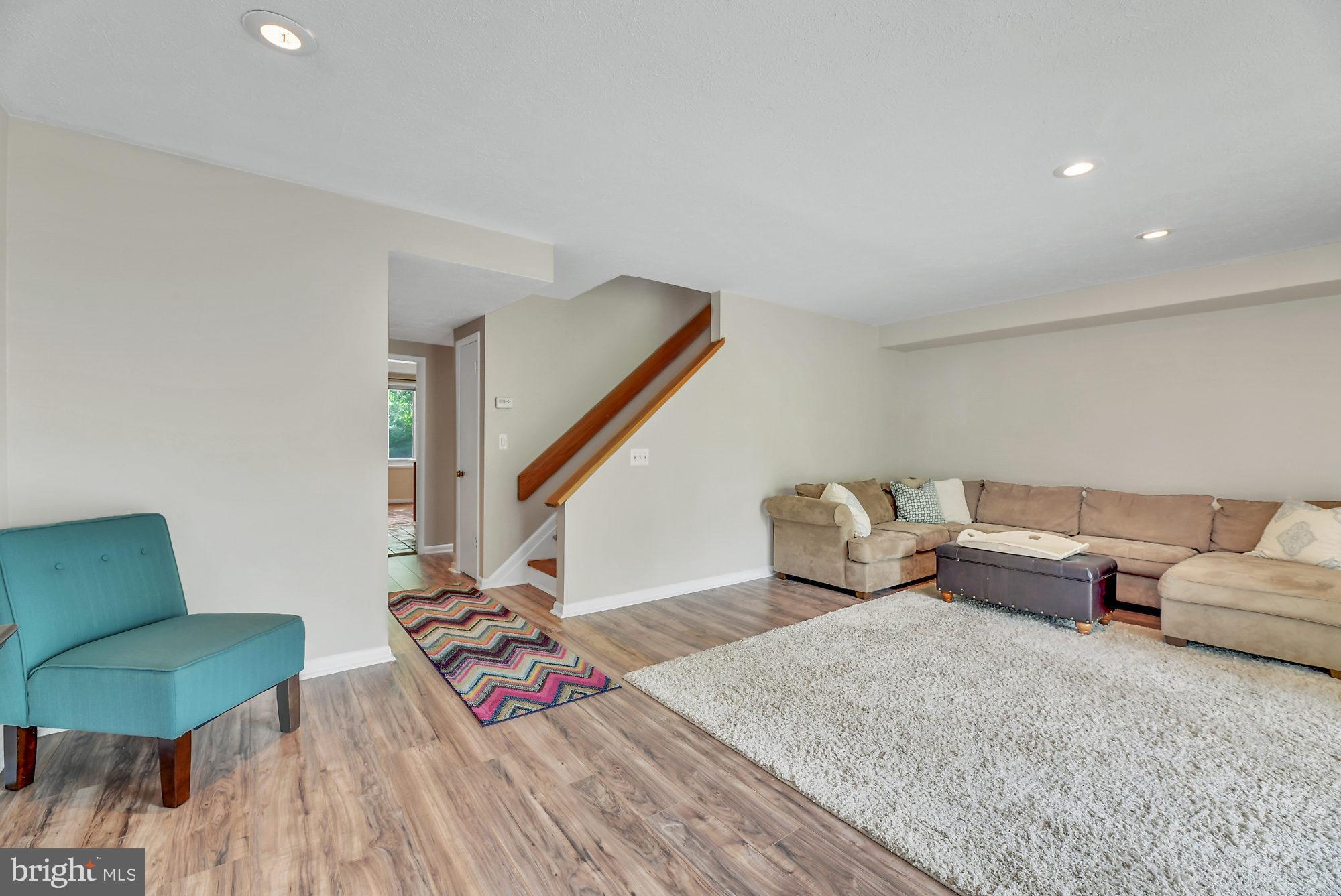11 Cross Keys Road, Unit 11E Baltimore, MD 21210 - Photo 4 of 26 Gallery Image 4