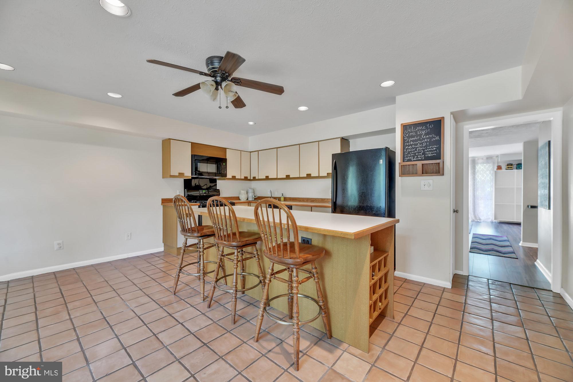 11 Cross Keys Road, Unit 11E Baltimore, MD 21210 - Photo 7 of 26 Gallery Image 7