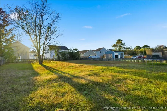 $1,600 | 419 Northwoods Drive, Raeford, NC 28376