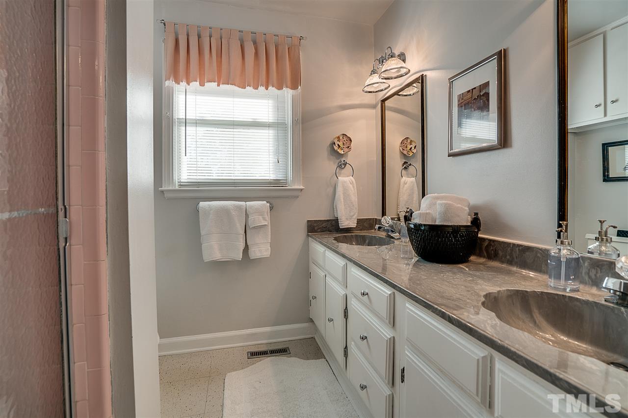 1305 Westfield Avenue Raleigh, NC 27607 - Photo 16 of 25