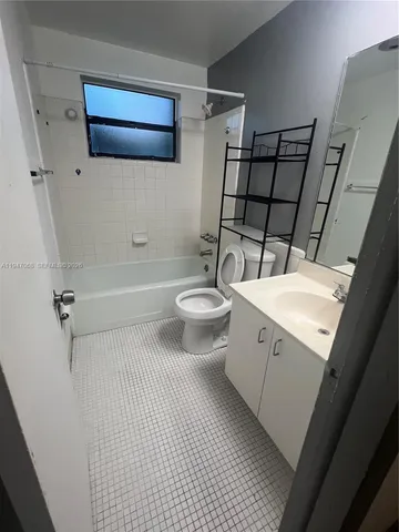 $173,500 | 9203 Northwest 38th Drive, Unit 12, Coral Springs, FL 33065