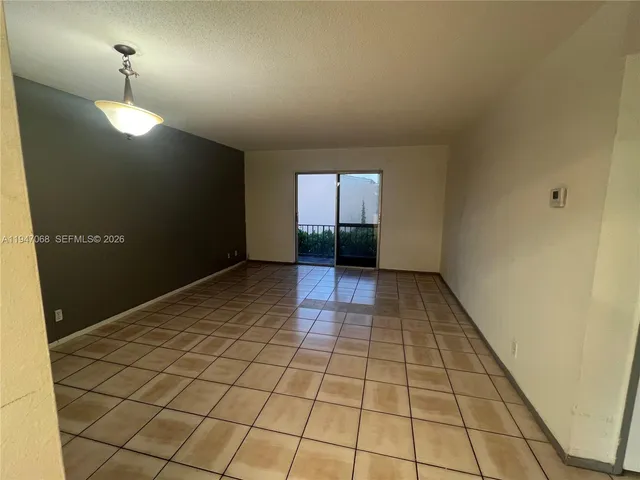 $173,500 | 9203 Northwest 38th Drive, Unit 12, Coral Springs, FL 33065