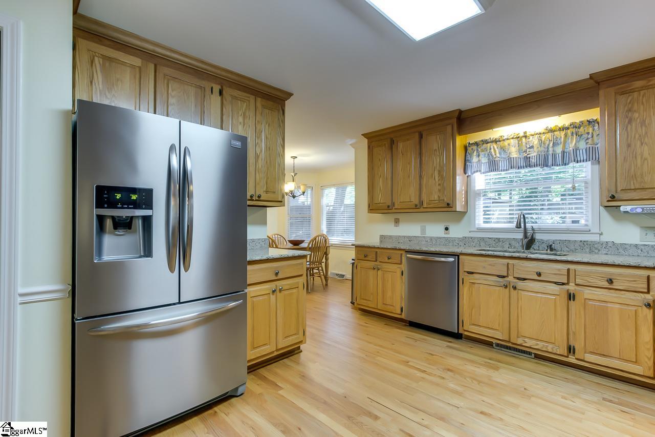 108 Hunting Ridge Court Simpsonville, SC 29680 - Photo 19 of 36 Gallery Image 19