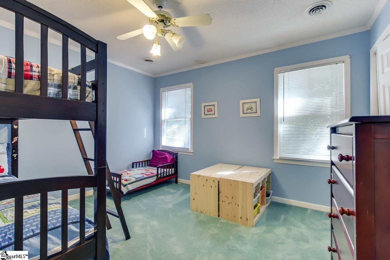 108 Hunting Ridge Court Simpsonville, SC 29680 - Photo 28 of 36 Gallery Image 28