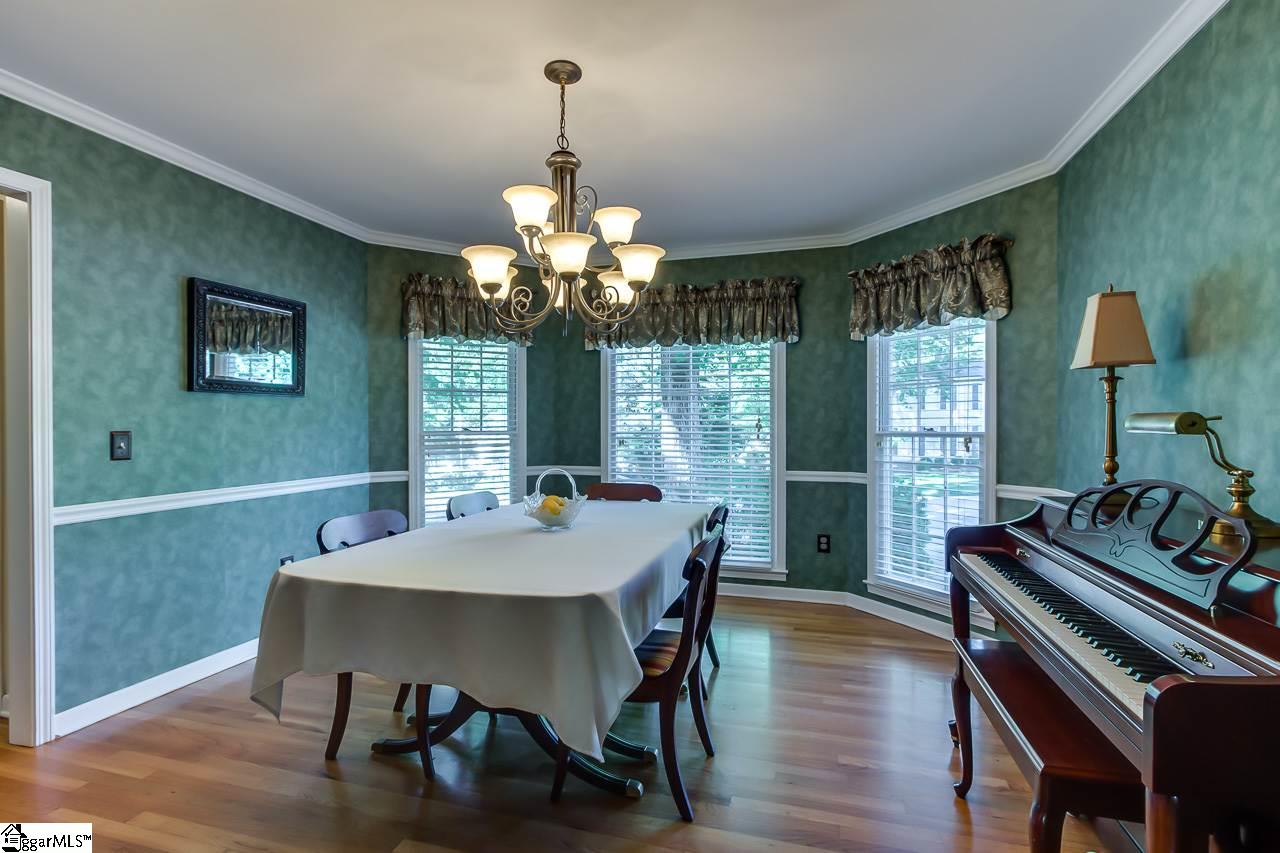 108 Hunting Ridge Court Simpsonville, SC 29680 - Photo 6 of 36 Gallery Image 6