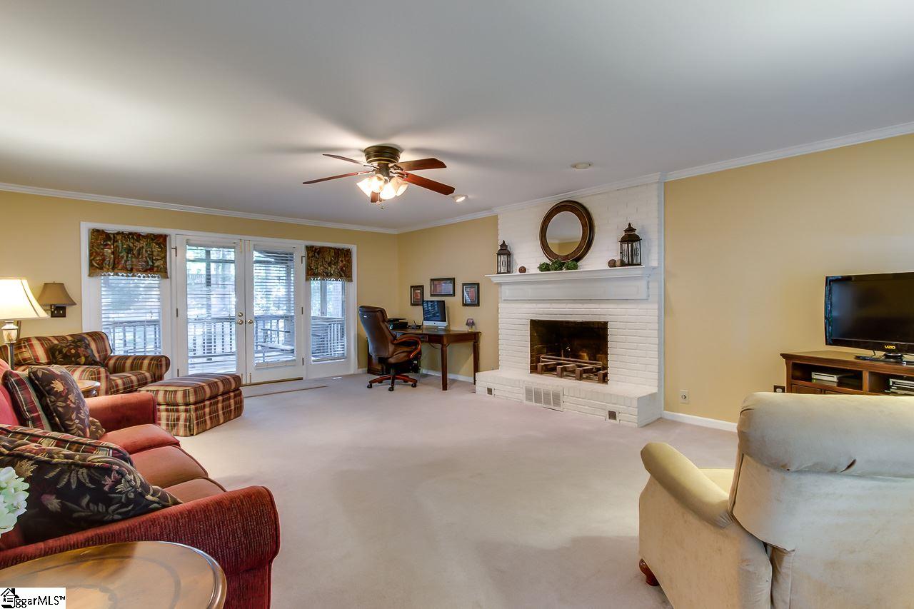 108 Hunting Ridge Court Simpsonville, SC 29680 - Photo 7 of 36 Gallery Image 7