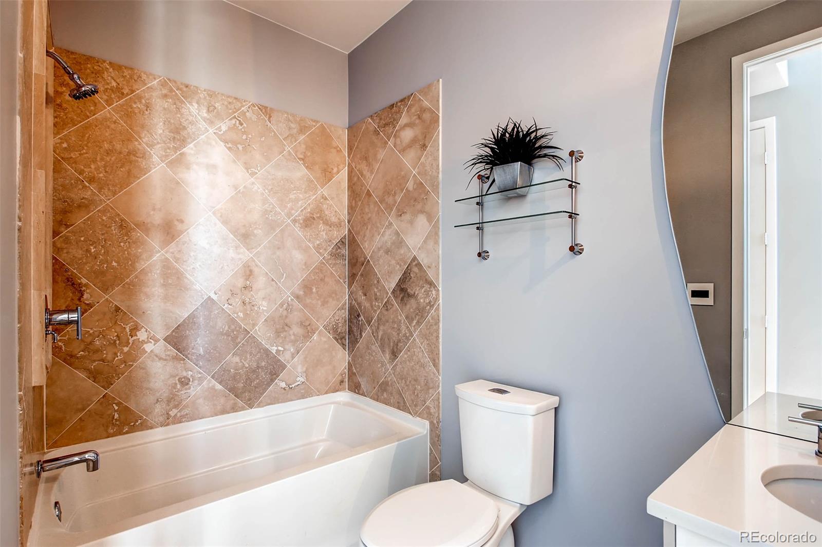 2320 Curtis Street Denver, CO 80205 - Photo 19 of 28