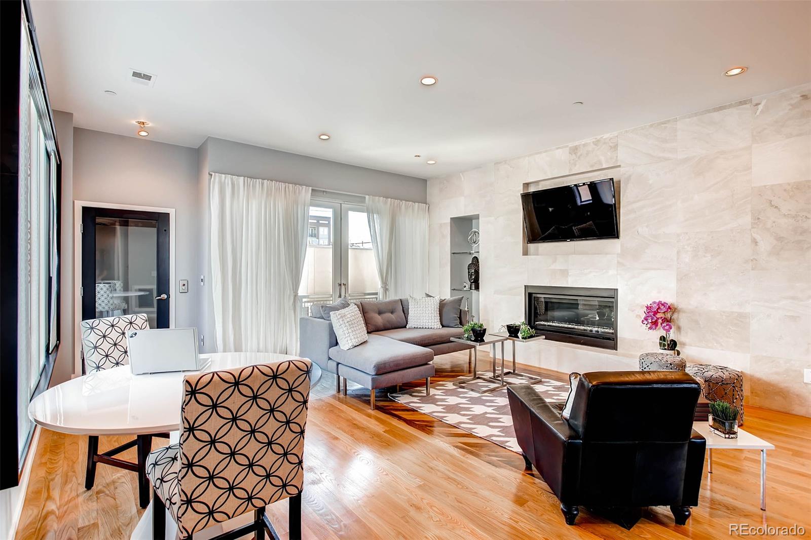 2320 Curtis Street Denver, CO 80205 - Photo 3 of 28