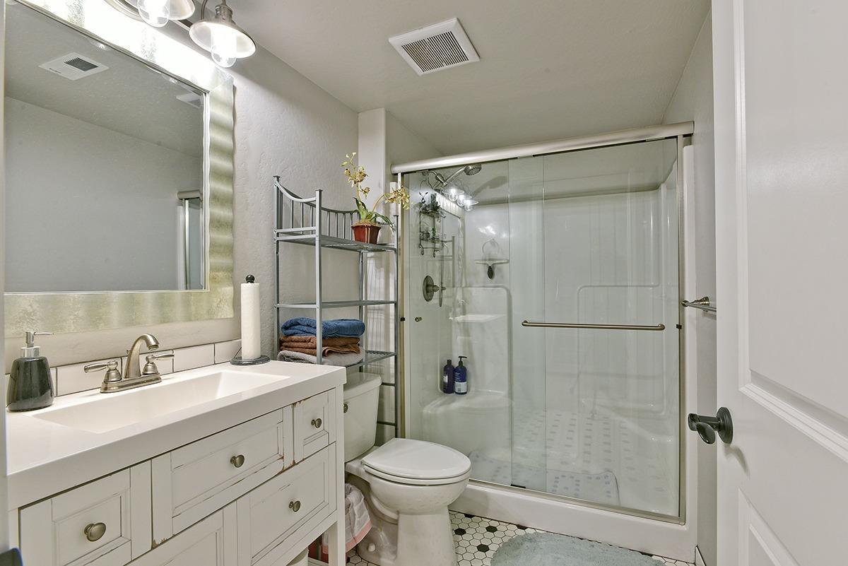 2855 Sundown Road Medford, OR 97501 - Photo 16 of 35 Additional Photo