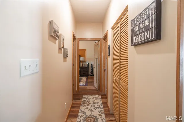 $395,000 | 585 North Skyline Drive, New Florence, MO 63363