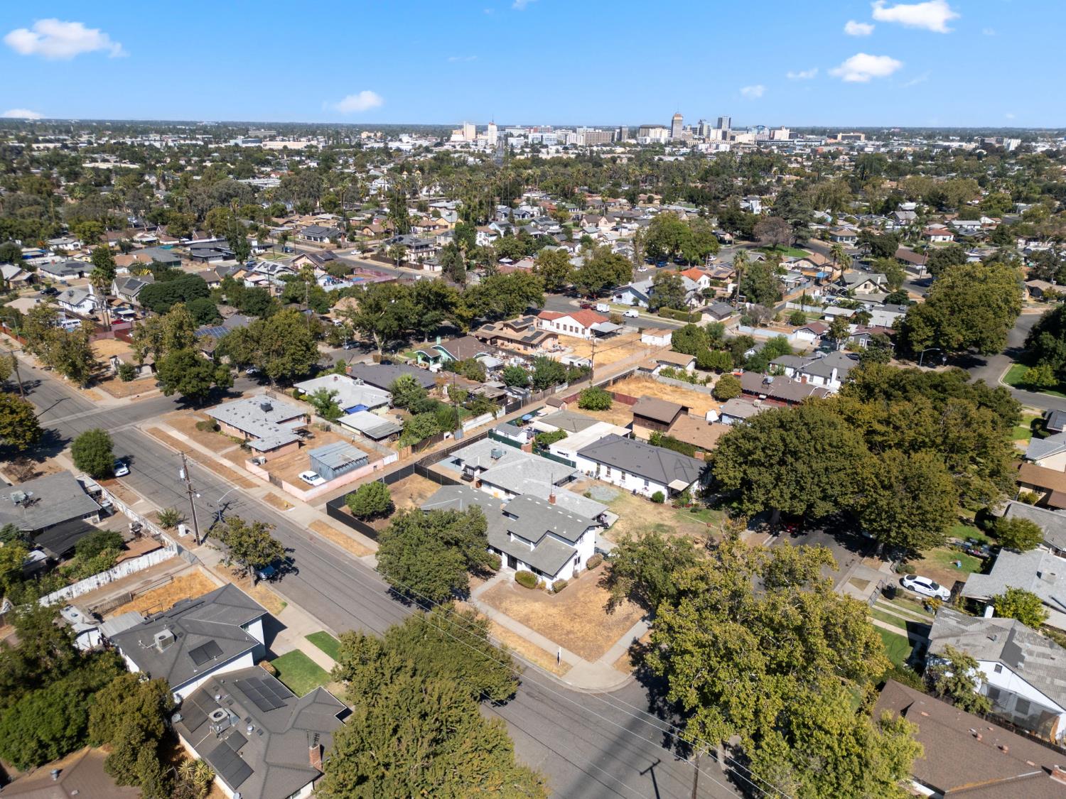 1667 South Plumas Street Fresno, CA 93706 - Photo 38 of 45