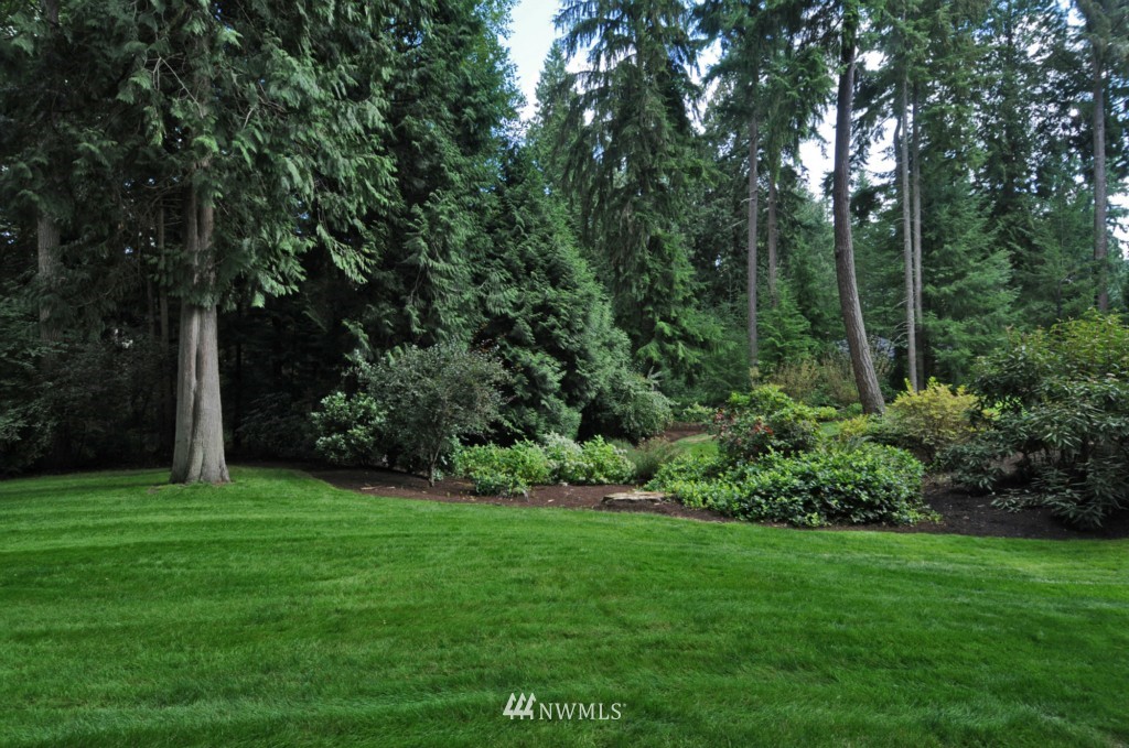22029 52nd Avenue Southeast Bothell, WA 98021 - Photo 22 of 25