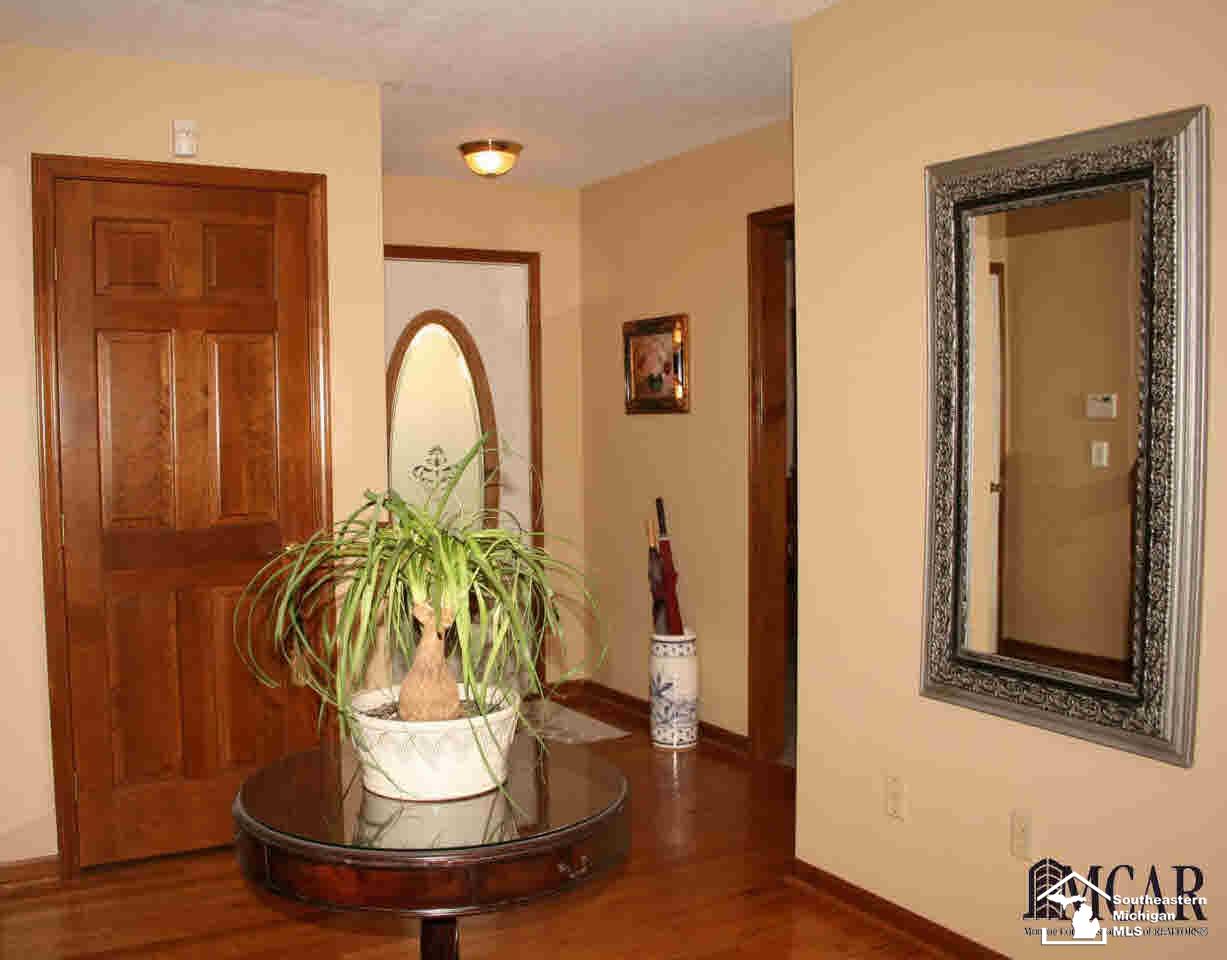 3751 Gruber Road Monroe, MI 48162 - Photo 8 of 45