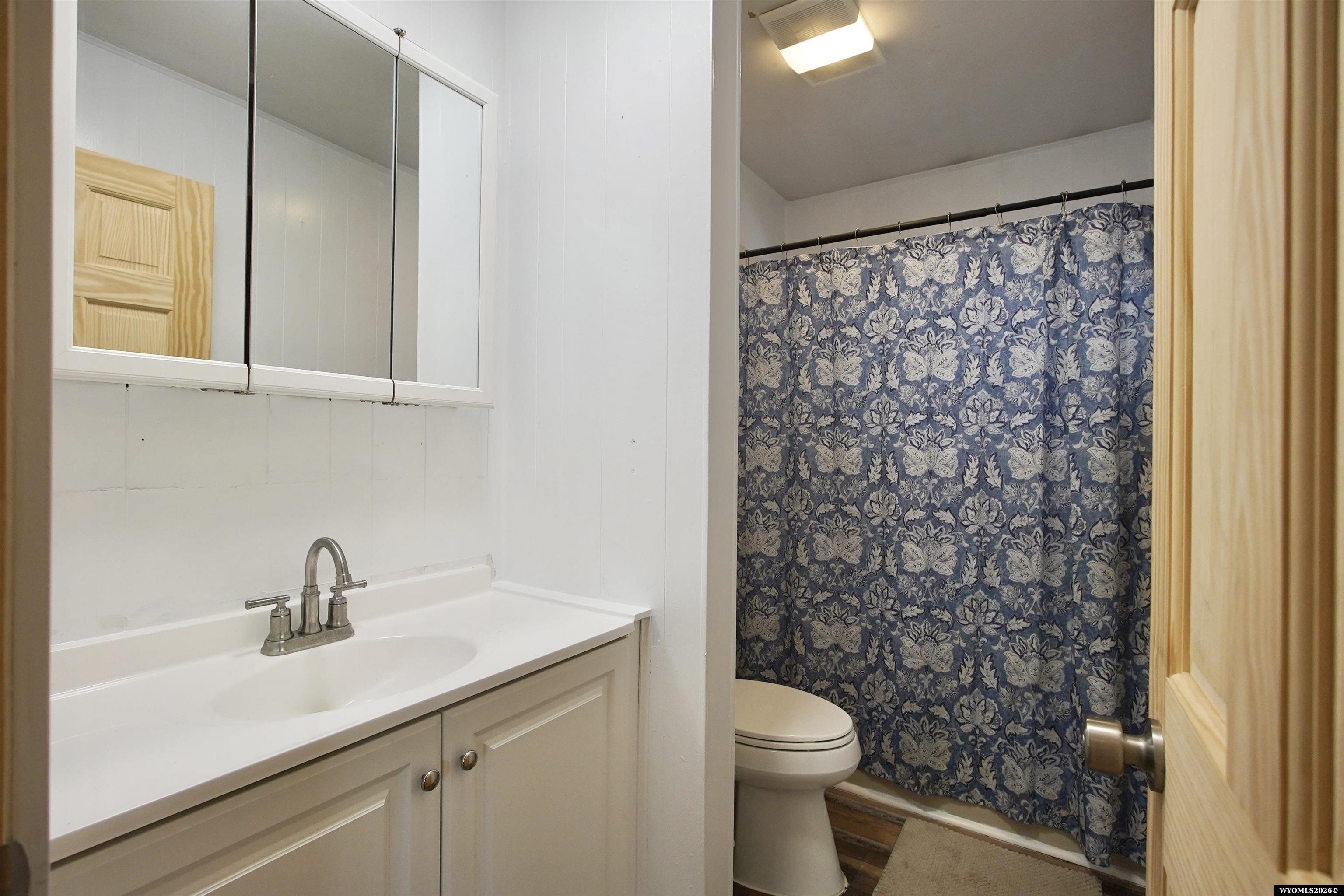 3044 Bruhn Way Casper, WY 82609 - Photo 16 of 28