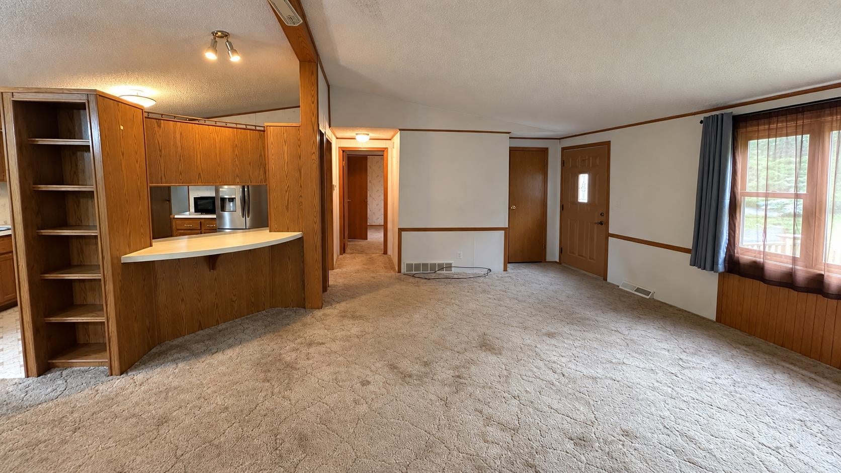 230331 Colonial Road Wausau, WI 54403 - Photo 5 of 29 Gallery Image 5
