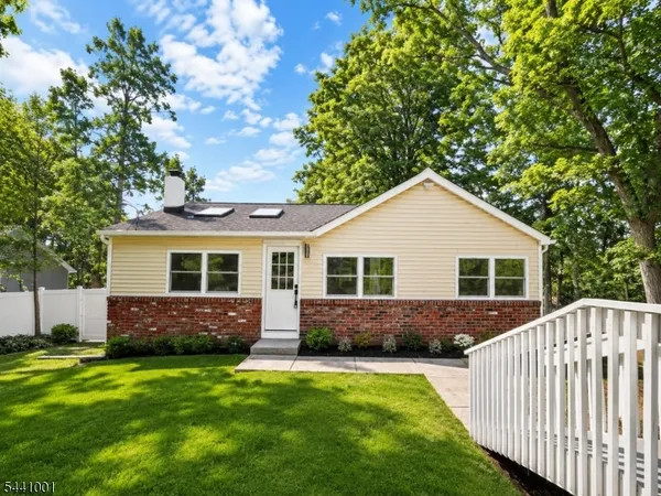 $399,900 | 30 Belford Drive, West Milford, NJ 07421