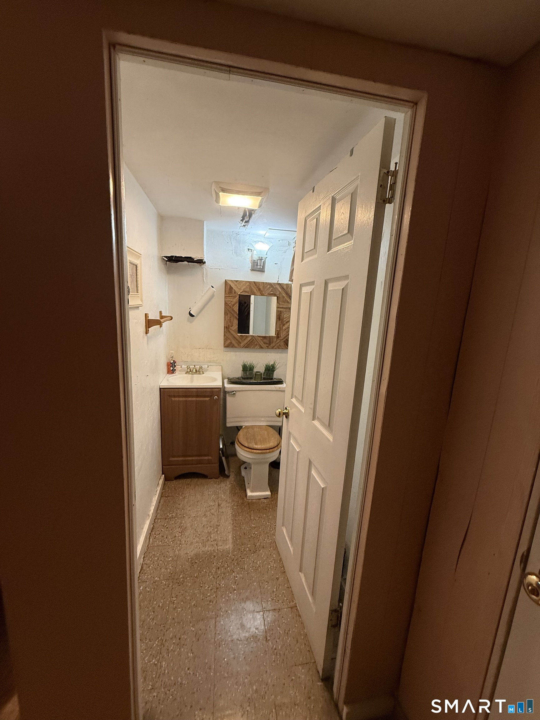 30 Twin Brook Road Hamden, CT 06514 - Photo 17 of 20