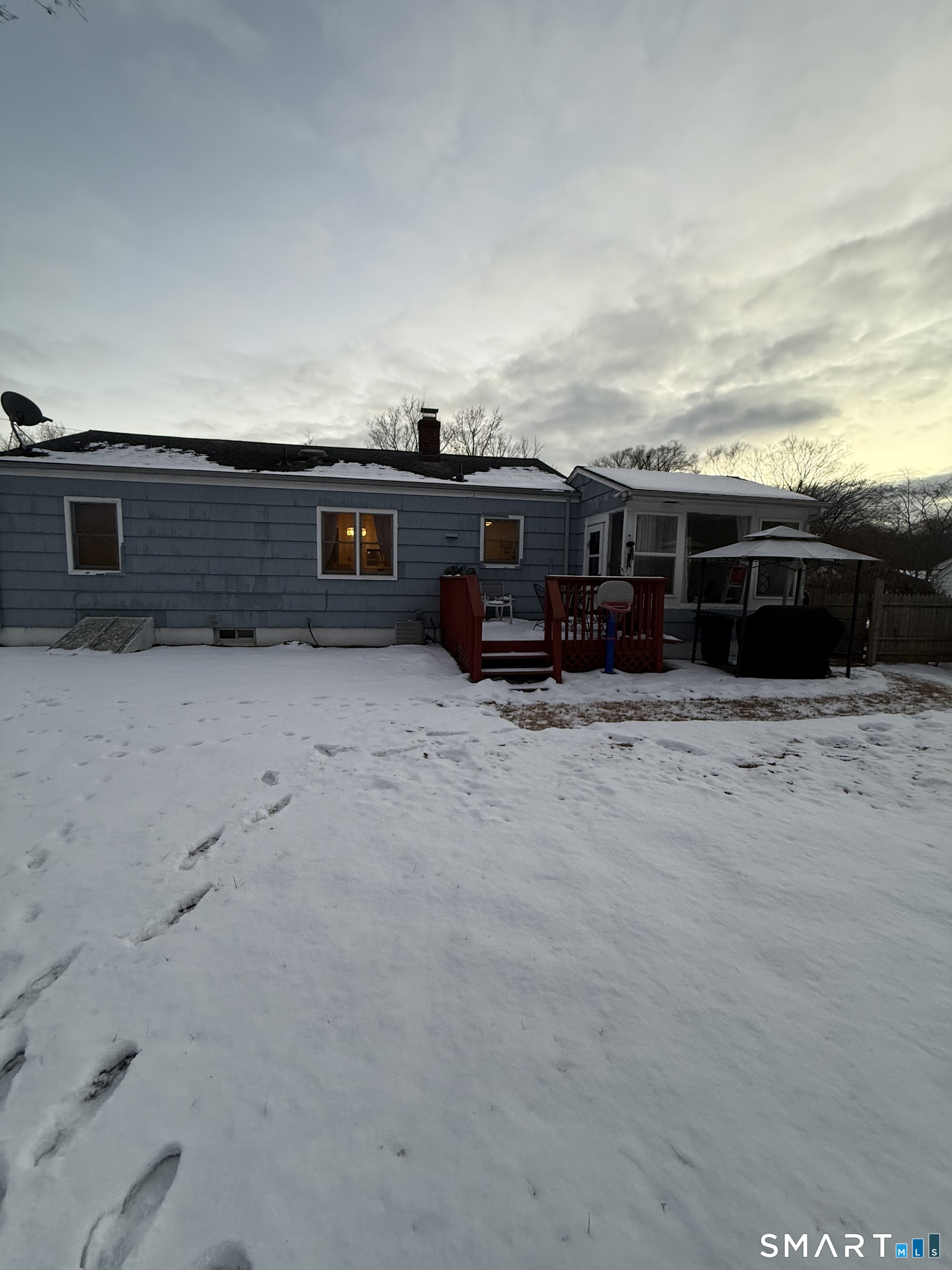 30 Twin Brook Road Hamden, CT 06514 - Photo 4 of 20