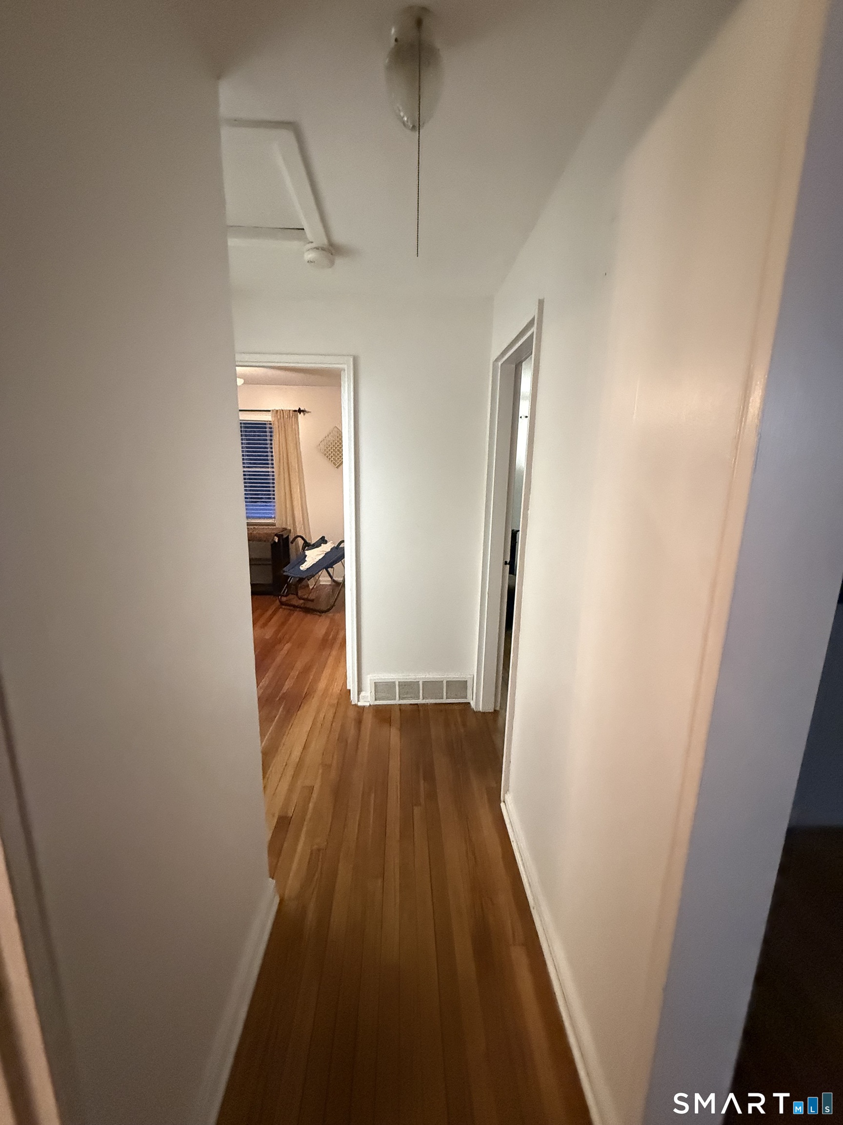 30 Twin Brook Road Hamden, CT 06514 - Photo 9 of 20