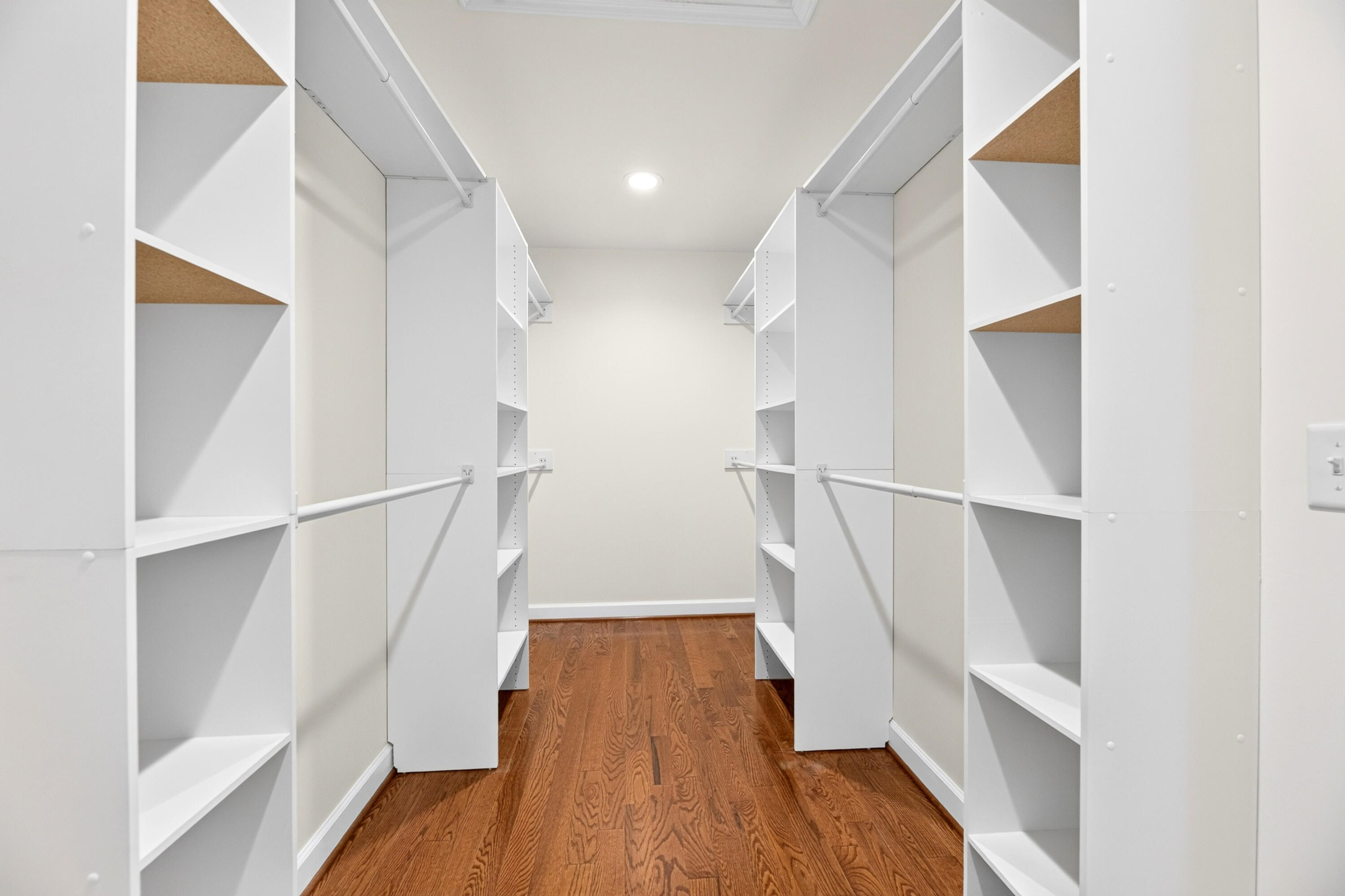 315 Griffith Lane Elloree, SC 29047 - Photo 19 of 40 Master Bedroom Walk in Closet