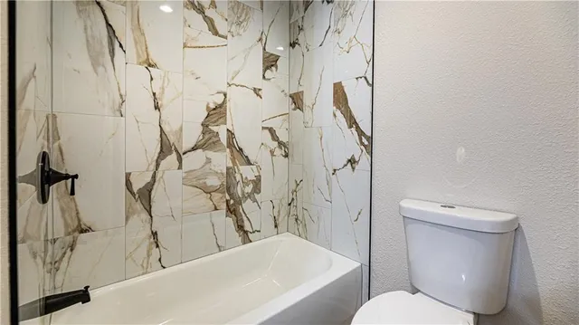 $445,000 | 9609 West 83rd Terrace, Overland Park, KS 66212