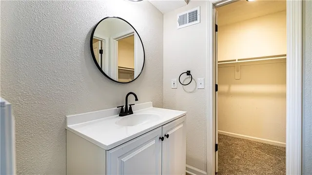 $445,000 | 9609 West 83rd Terrace, Overland Park, KS 66212