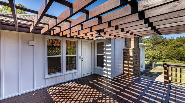 $445,000 | 9609 West 83rd Terrace, Overland Park, KS 66212