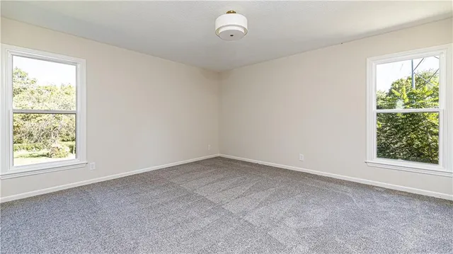 $445,000 | 9609 West 83rd Terrace, Overland Park, KS 66212