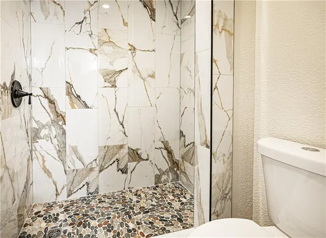 $445,000 | 9609 West 83rd Terrace, Overland Park, KS 66212