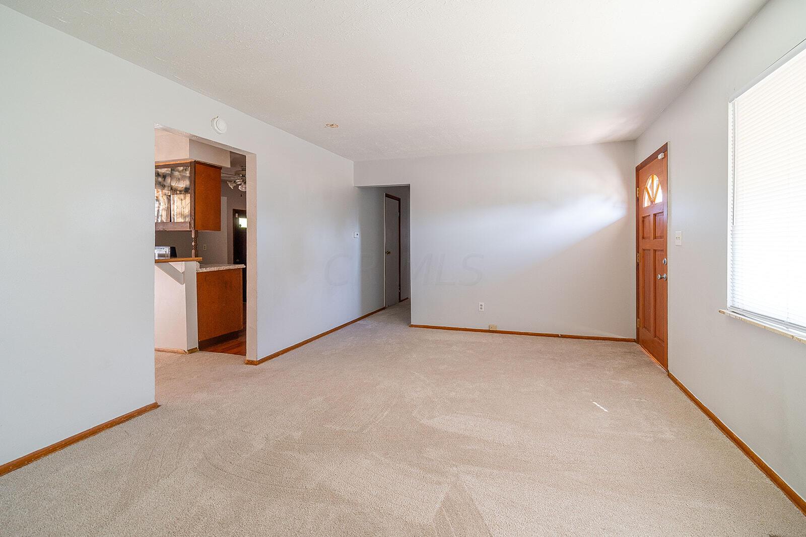 2761 Fleet Road Columbus, OH 43232 - Photo 6 of 41 2761 Fleet Rd-21