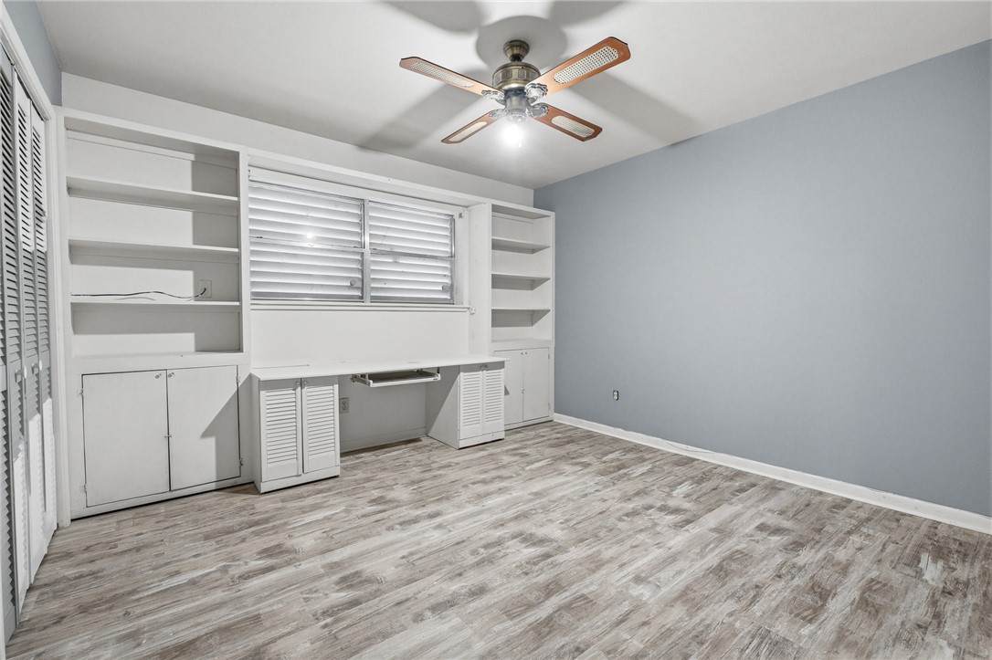 3625 Rushing Boulevard Corpus Christi, TX 78410 - Photo 14 of 23 One of two secondary bedrooms, this one features a