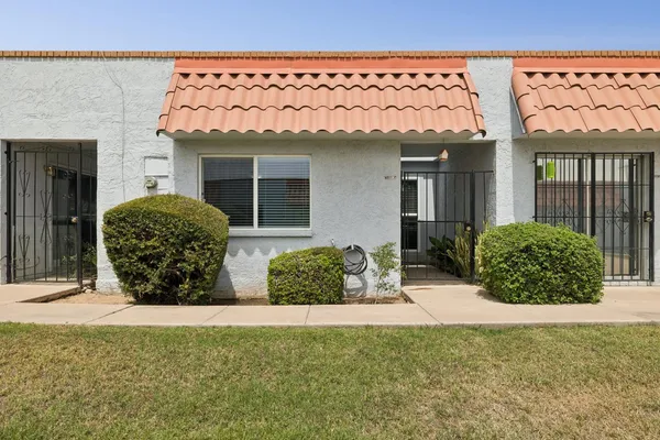 $1,599 | 6816 North 35th Avenue, Unit F, Phoenix, AZ 85017