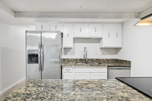 $1,599 | 6816 North 35th Avenue, Unit F, Phoenix, AZ 85017