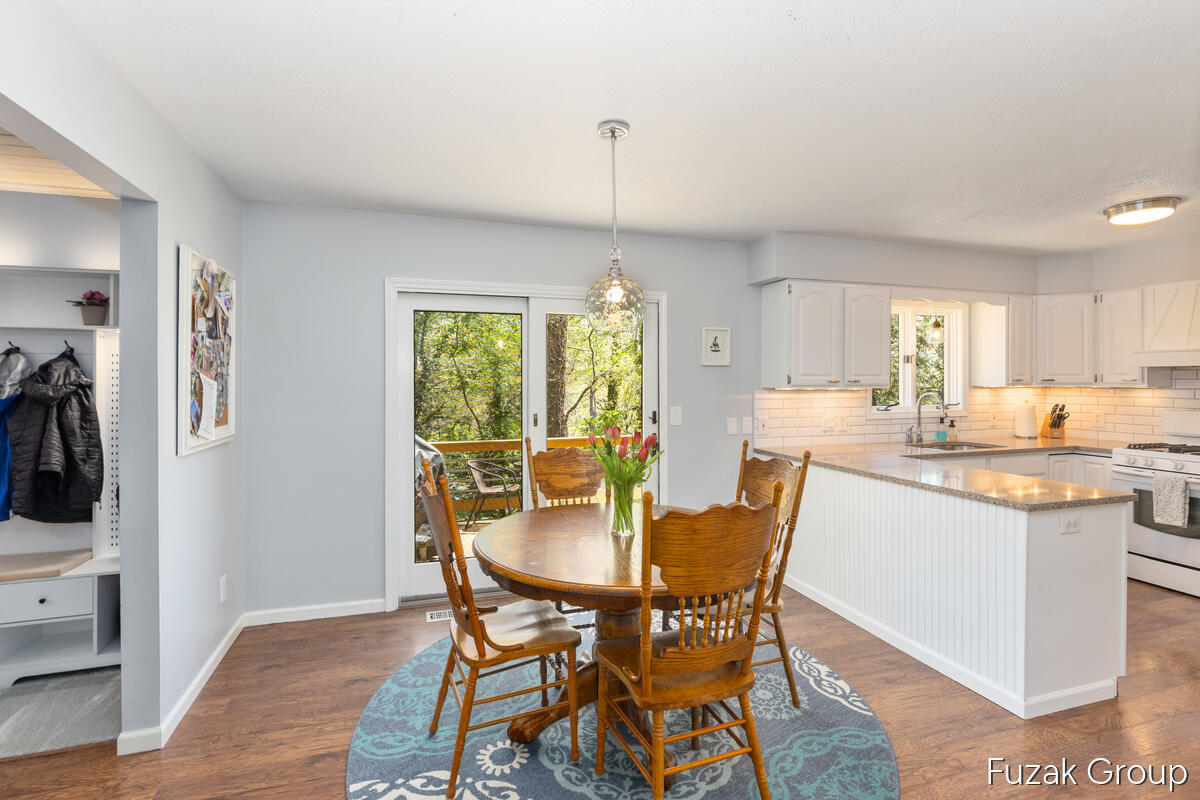 15780 Ridge Lane Spring Lake, MI 49456 - Photo 16 of 41 15780-Ridge-Lane_016
